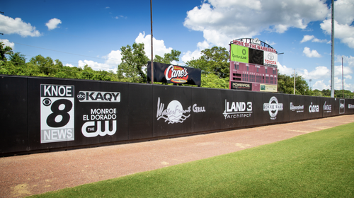 How to Install Outdoor Stadium Wall Pads