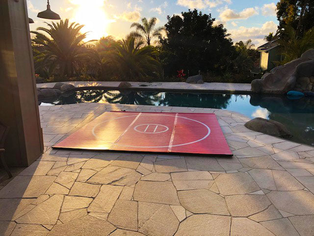 Lightweight Easy to Transport Outdoor Training Wrestling Mat Red with Circles. Home use, personal training. Easy to use, fast setup great training.