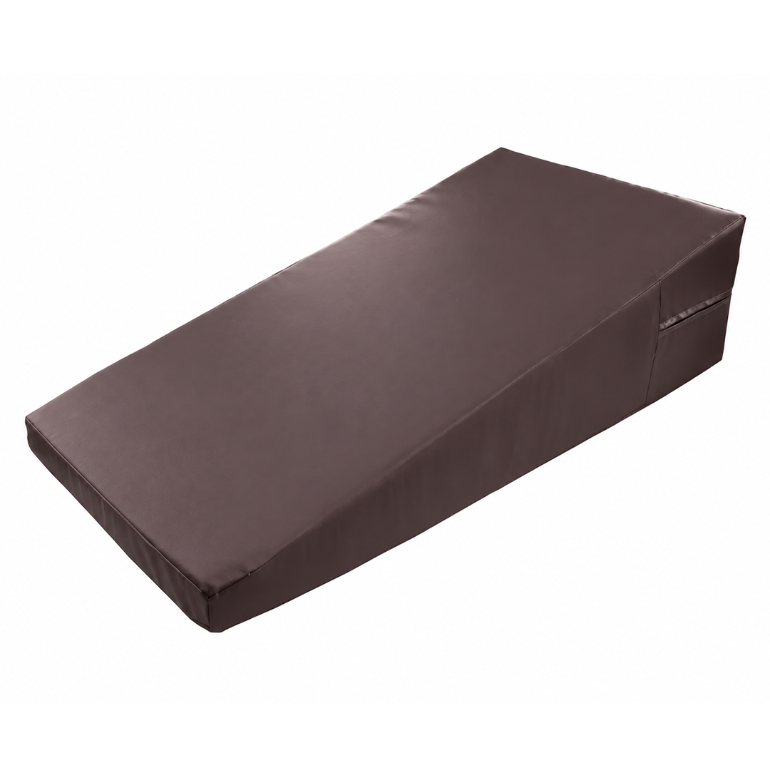 24" x 48" x 12" Triangle Incline Mat