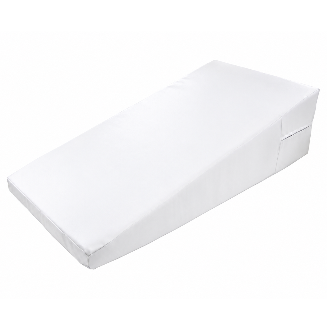 24" x 48" x 12" Triangle Incline Mat