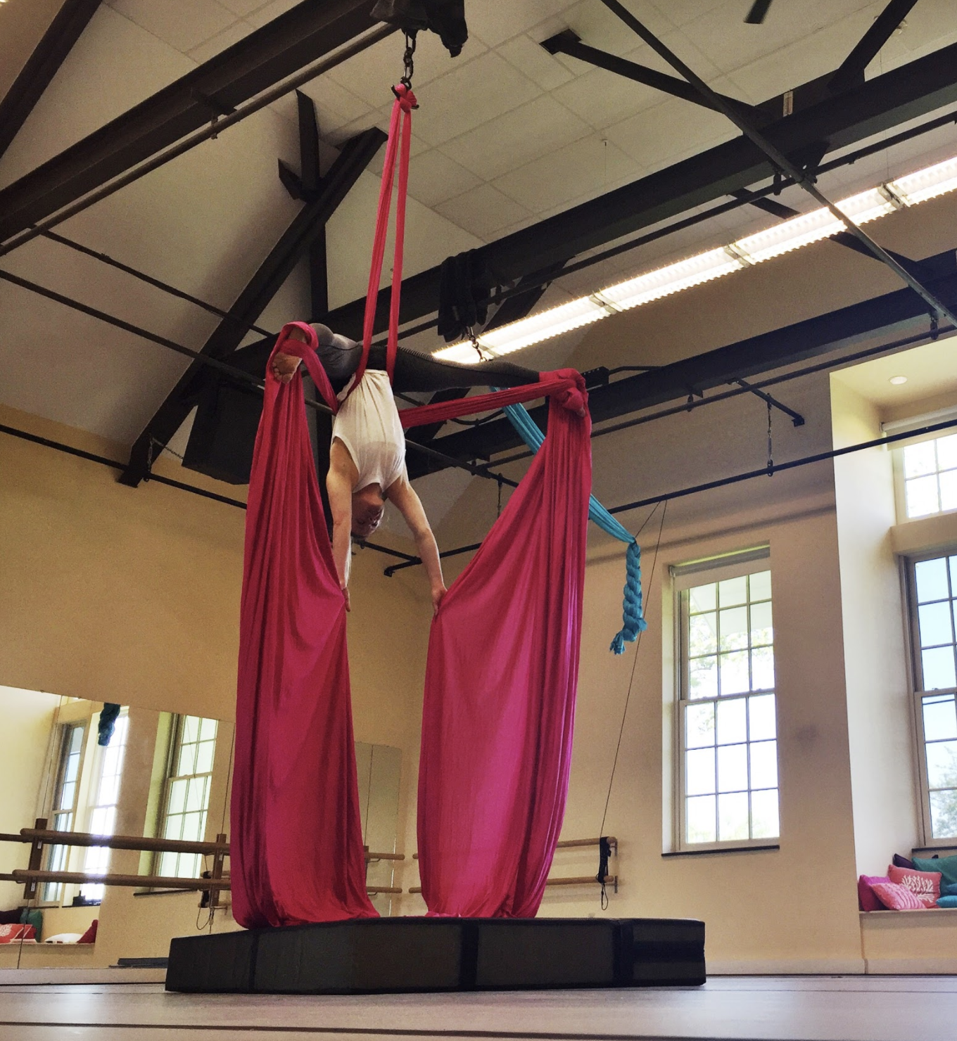 Aerial Arts Silk Scarf Landing Crash Mat