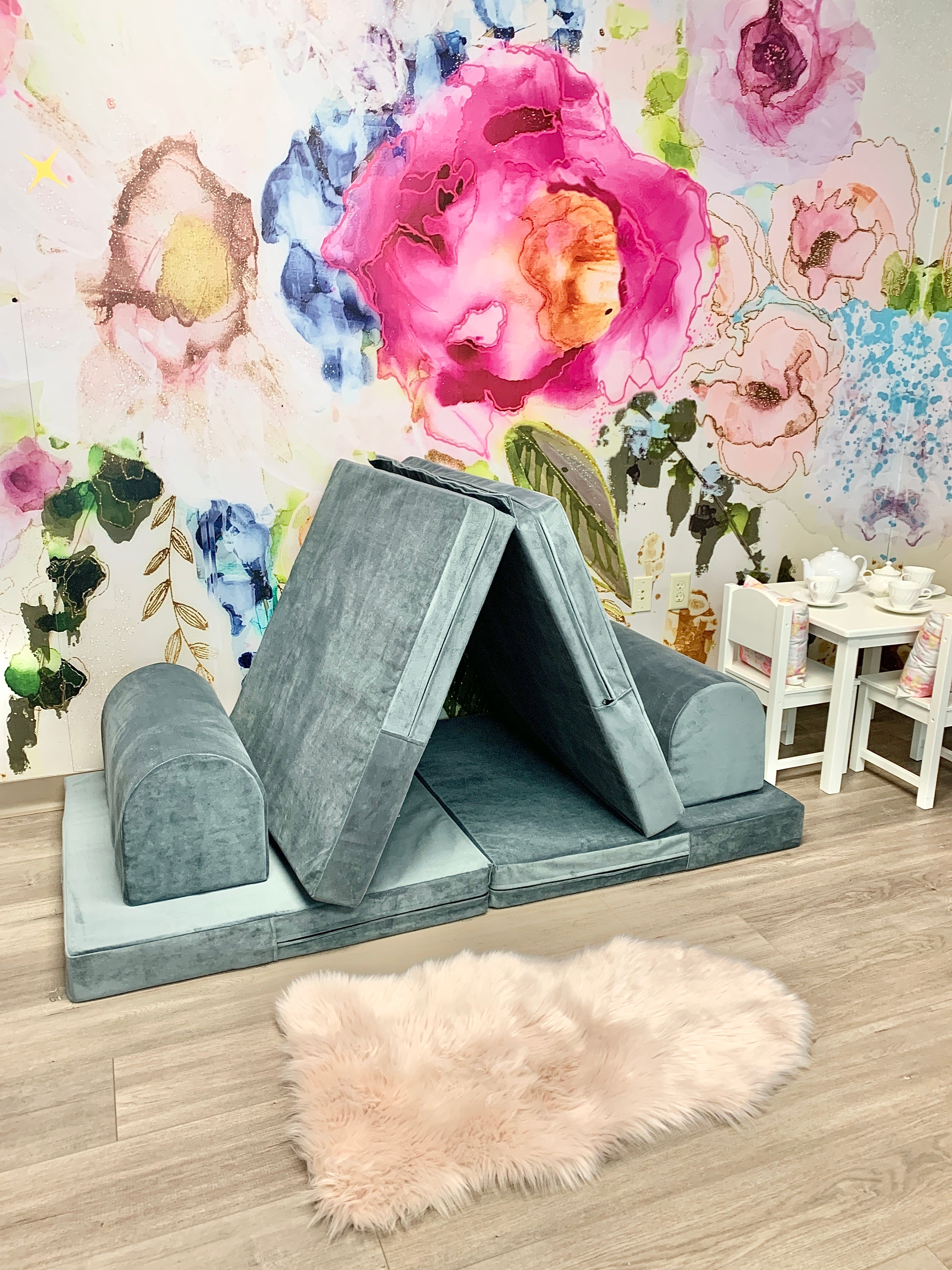 Holiday Shop Crash Couch- Grey