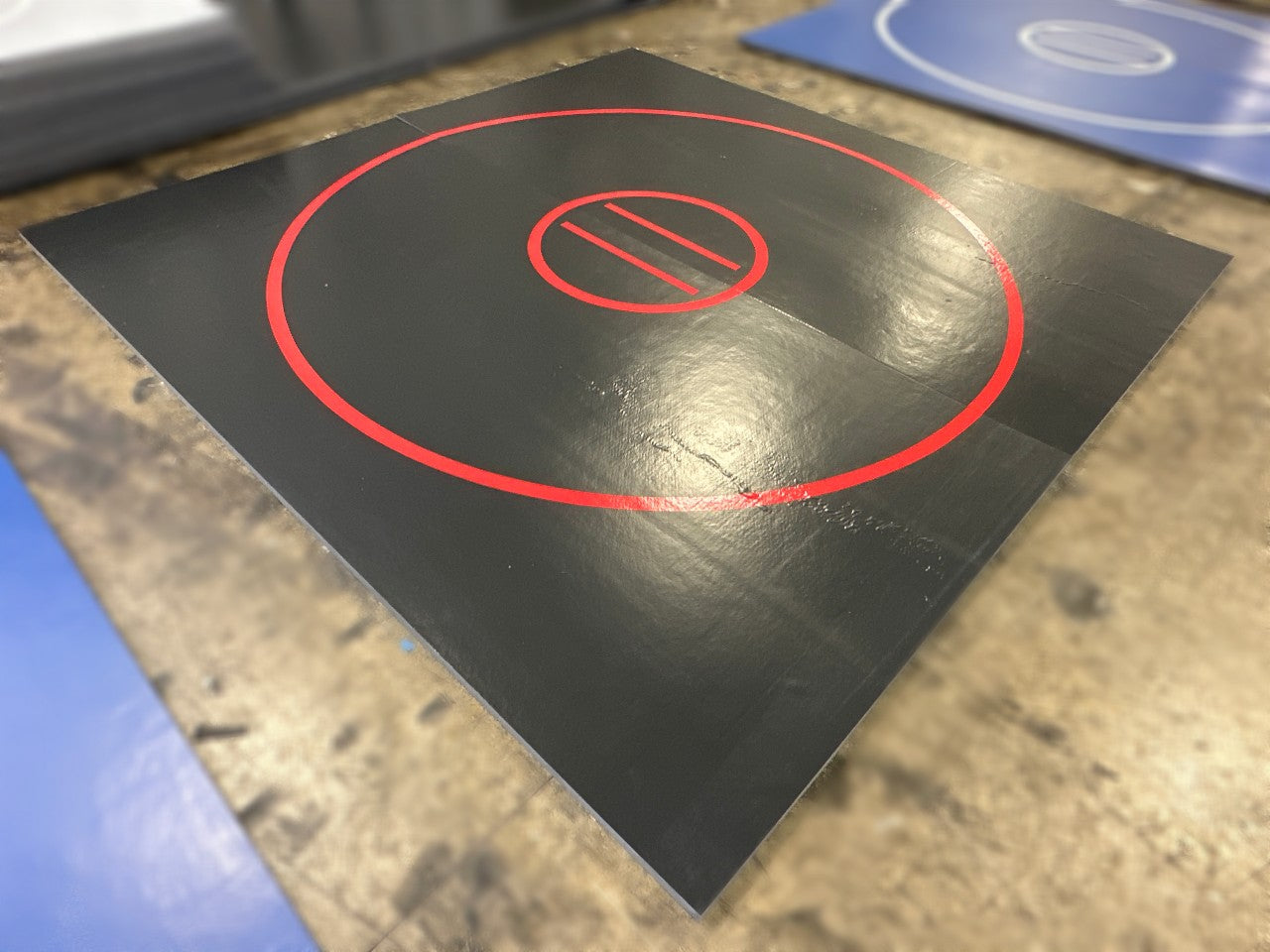 Clearance Wrestling Mat 12' x 12' x 1 3/8" Roll-Up Mat Black with Red Circles